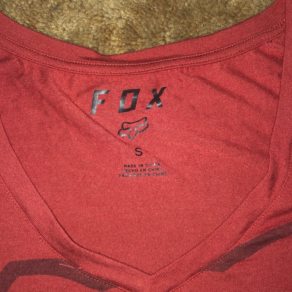 v neck - Picture 2 of 2